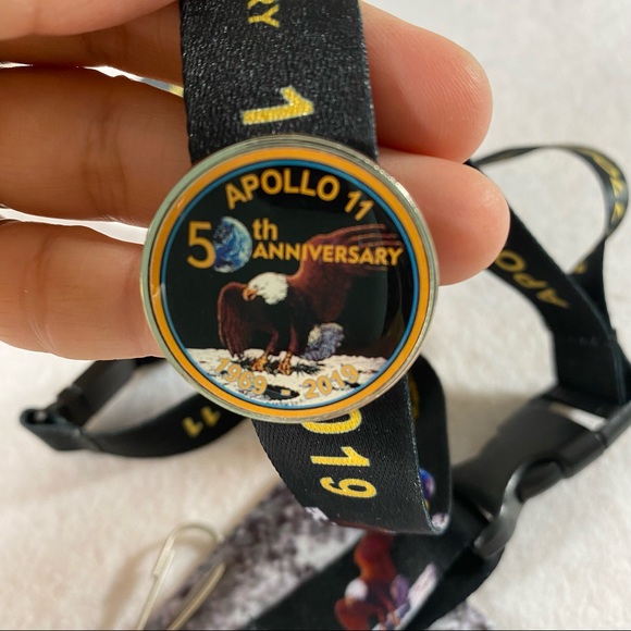 NASA Mission Control Apollo 11 Pins 50th Anniversary with 3 pins from 1969-20… - Picture 4 of 10